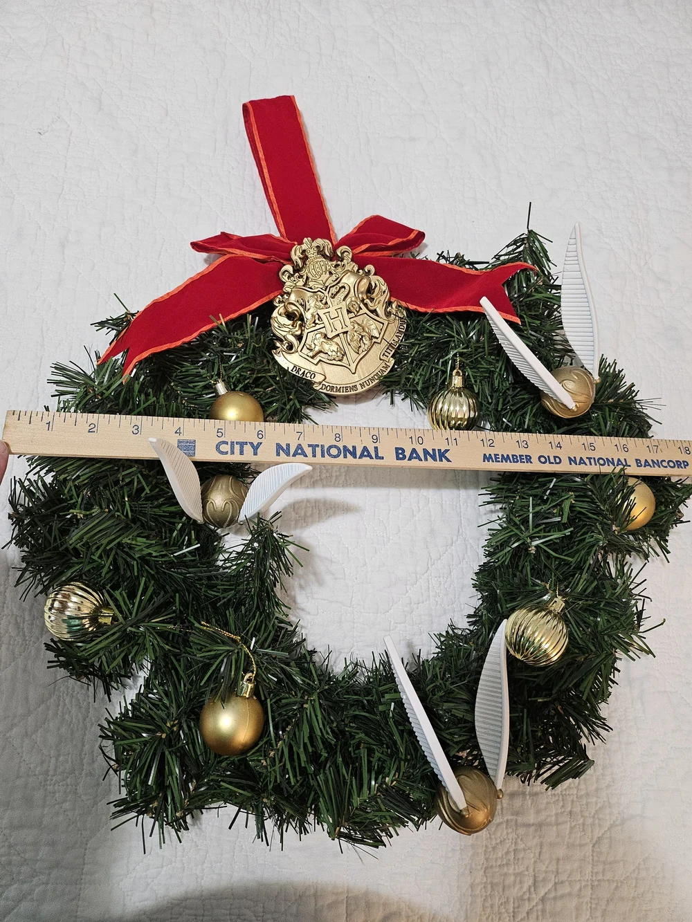 Hogwarts Golden Quidditch Wreath with Red Bow - Holiday Home Decor